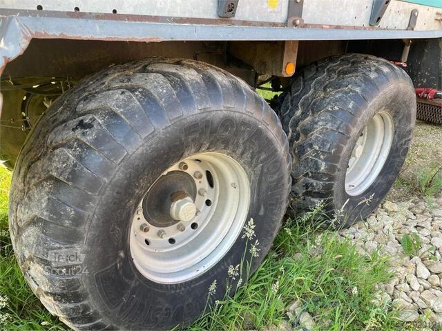 Sammelwagen Mengele Roto Bull 6000/2