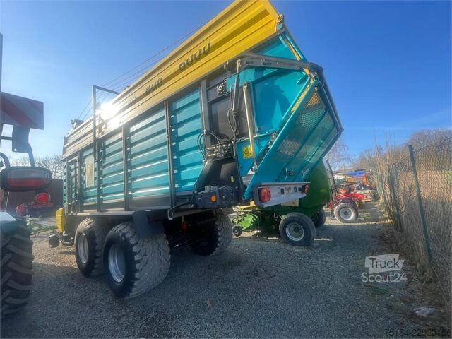 Sammelwagen Mengele Roto Bull 6000