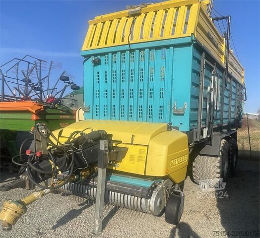 Sammelwagen Mengele Roto Bull 6000