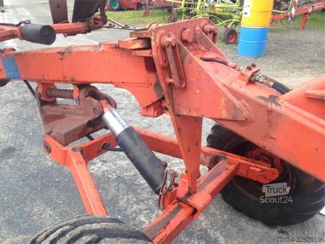 Wendepflug Kuhn SPF 6 NSH