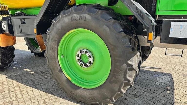 Pulverizador agrícola Dammann DT2500H 6000l 30m