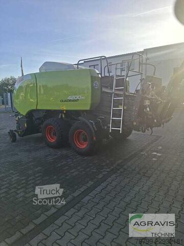 Bálázógép (mezőgazdaság) Claas QUADRANT 4200 RC TA