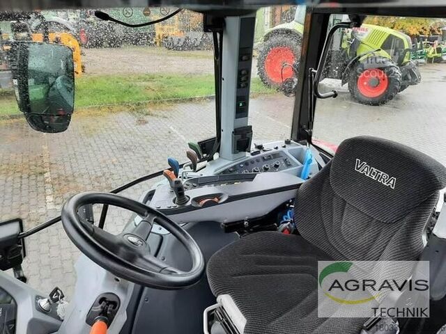 Tracteur Valtra G 135 A