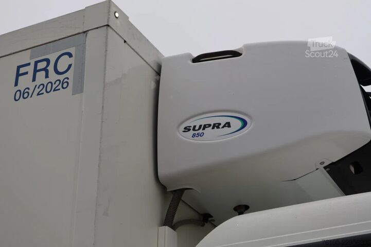 Vežimas šaldytuve ir (arba) šaldytuve MAN TGS 26.360 Koel/Vries Carrier Supra 850 Diesel/...