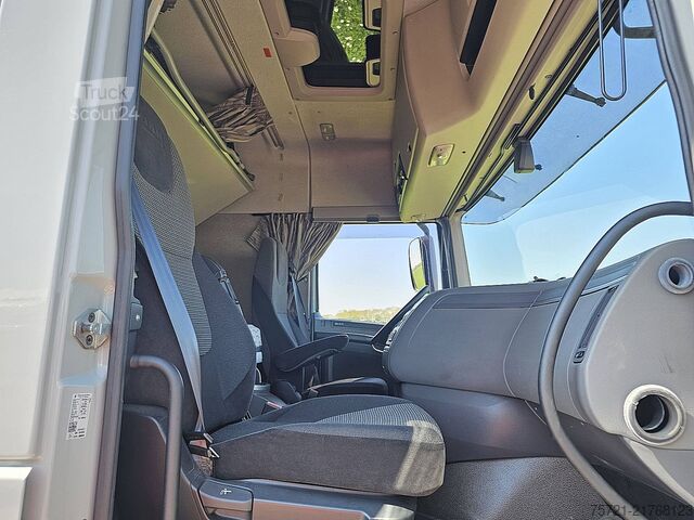 Standard-SZM DAF XF 410 SC