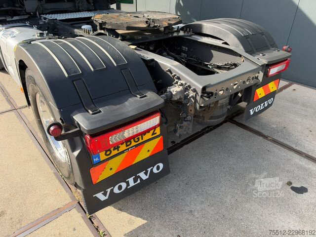 Standard-SZM Volvo FH 500 / 2 Tanks / I-Shift / TUV: 1-2027 / NL T...