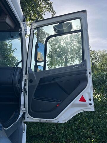Koffert DAF CF 370 FA LUCHTVERING BEIDE ASSEN