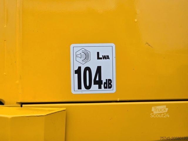 Radlader KOMATSU WA 200 * WENIG BELASTET * TOP * NEUE REIFEN