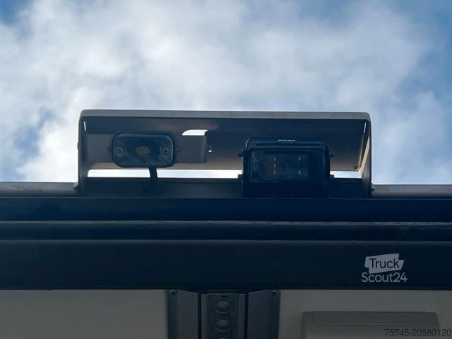 Radlader KOMATSU WA 200 * WENIG BELASTET * TOP * NEUE REIFEN