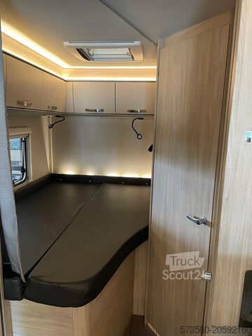 Teilintegriertes Wohnmobil Fiat Ducato Carasuite 650 MF Teilintegriert | Voll ausgestattet