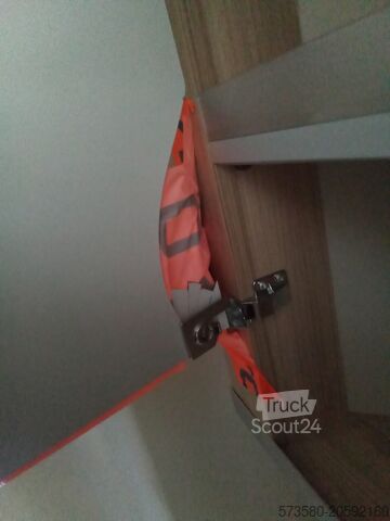 Teilintegriertes Wohnmobil Fiat Ducato Carasuite 650 MF Teilintegriert | Voll ausgestattet