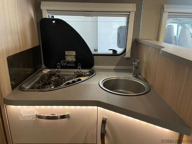 Teilintegriertes Wohnmobil Fiat Ducato Carasuite 650 MF Teilintegriert | Voll ausgestattet