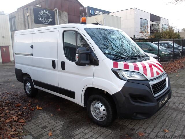 Fourgon Peugeot Boxer