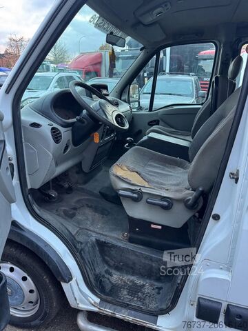 Lieferwagen Doppelkabine Renault Master **DUB CAB-DCI120**