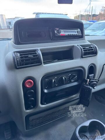 Kisteherautó dupla kabinos Renault Master **DUB CAB-DCI120**