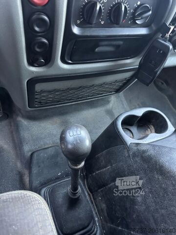 Lieferwagen Doppelkabine Renault Master **DUB CAB-DCI120**