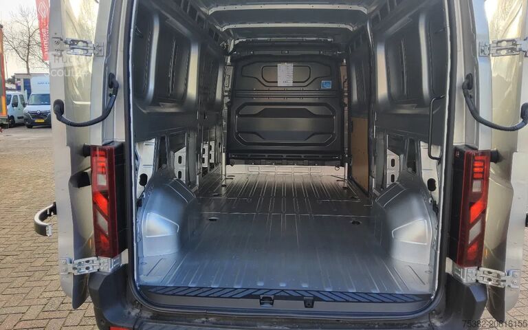 Kastenwagen Renault Master 150.35 L3H2 GESLOTEN - METALLIC GRIJS - ...