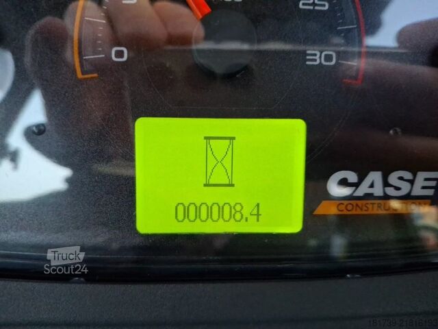 Chargeuse-pelleteuse Case 695SV backhoe loader / 0 MTH! / joystick