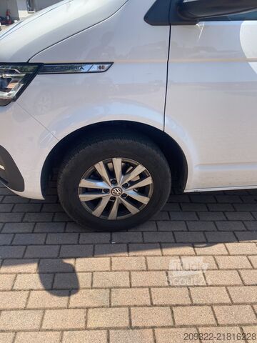 Kombi/kamping vozilo Volkswagen California Coast2.0TDI|2022| EURO 6 | Venditore Professionale