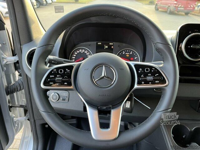 Κλειστό βαν Mercedes-Benz Sprinter 319 CDI Superhochdach LED+NAVI+DISTR+