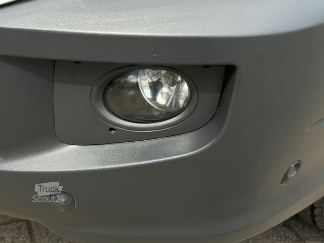 حافلة سياحية VOLKSWAGEN Crafter 50 2.0 Tdi ReiseBus 1+16 Sitze Klima Ahk