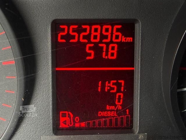 حافلة سياحية VOLKSWAGEN Crafter 50 2.0 Tdi ReiseBus 1+16 Sitze Klima Ahk
