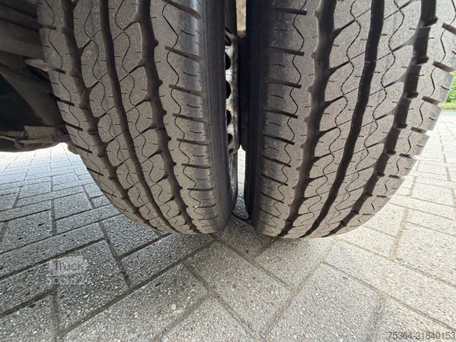حافلة سياحية VOLKSWAGEN Crafter 50 2.0 Tdi ReiseBus 1+16 Sitze Klima Ahk