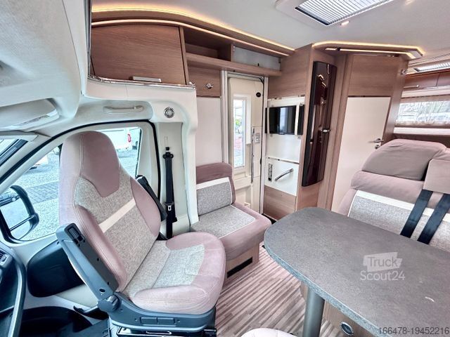 Semi-integrated camper MALIBU T 410 DB *d*