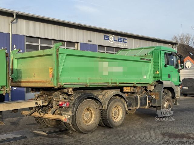 Camion ribaltabile trilaterale MAN TGS 26.400 6x6 MEILLER Kipper Schmitz EURO 5