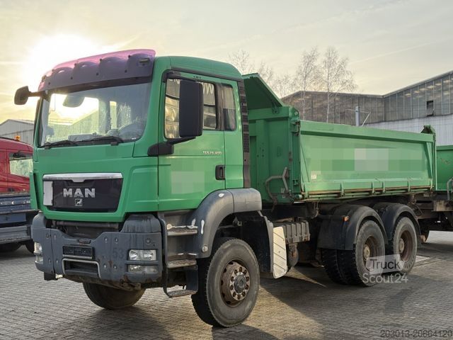 Camion ribaltabile trilaterale MAN TGS 26.400 6x6 MEILLER Kipper Schmitz EURO 5