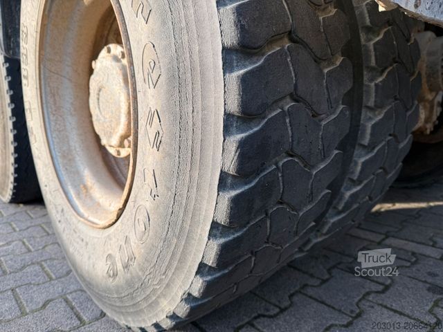 Camion ribaltabile trilaterale MAN TGS 26.400 6x6 MEILLER Kipper Schmitz EURO 5