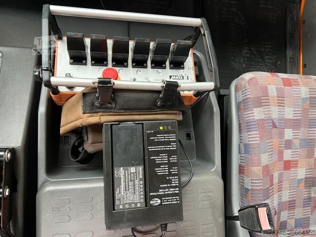 Lastbilsmonterad kran IVECO ML 120E18 Abrollkipper/Kran-Mulde/Funk/Seilwinde