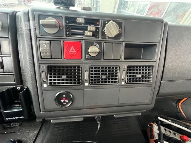 Lastbilsmonterad kran IVECO ML 120E18 Abrollkipper/Kran-Mulde/Funk/Seilwinde