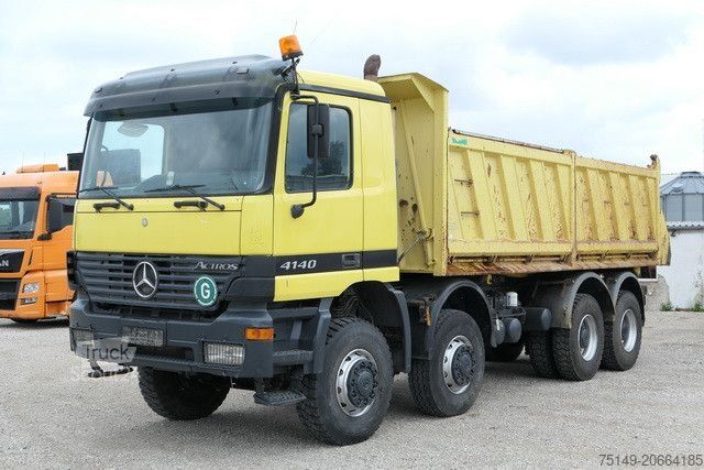 Třístranný sklápěč MERCEDES-BENZ 4140 AK Actros, Allrad, alter Tacho, 4x am Lager