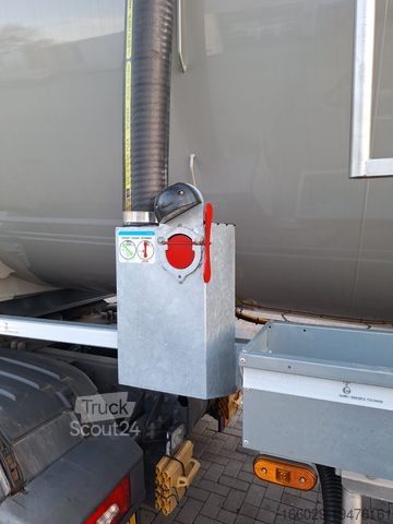 Remorque-citerne semi-remorque D-TEC Gülletanker SV 2011 SV 2006 BASIC 6100 kg