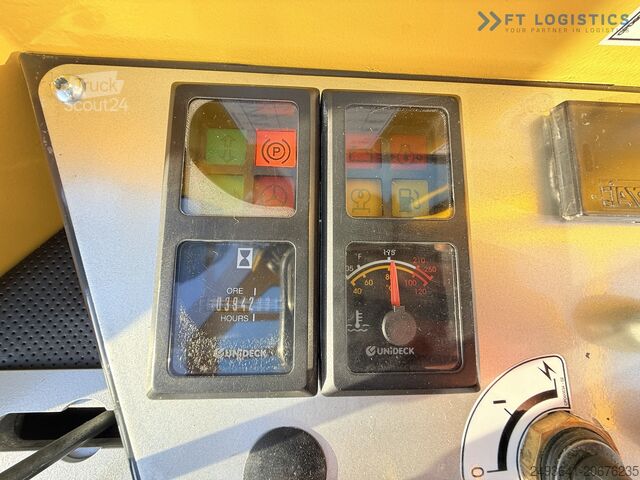 Vierwege-Gabelstapler Combilift C4000 / GAS / WIDE SELECTION OF FORKLIFT