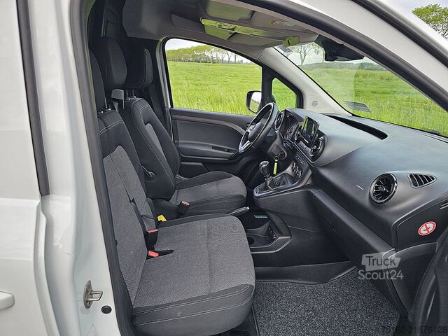 Kovček MERCEDES-BENZ CITAN 108 CDI Long Mbux 3-zits AC!