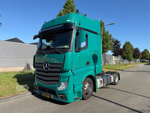 Volume SCM Mercedes-Benz Actros 963-4-A