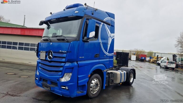 Standard SZM Mercedes-Benz 1843 Topzustand einsatzbereit, Motor nur 150 tkm