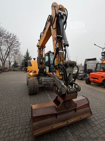 Kompakt Liebherr A918 Compact