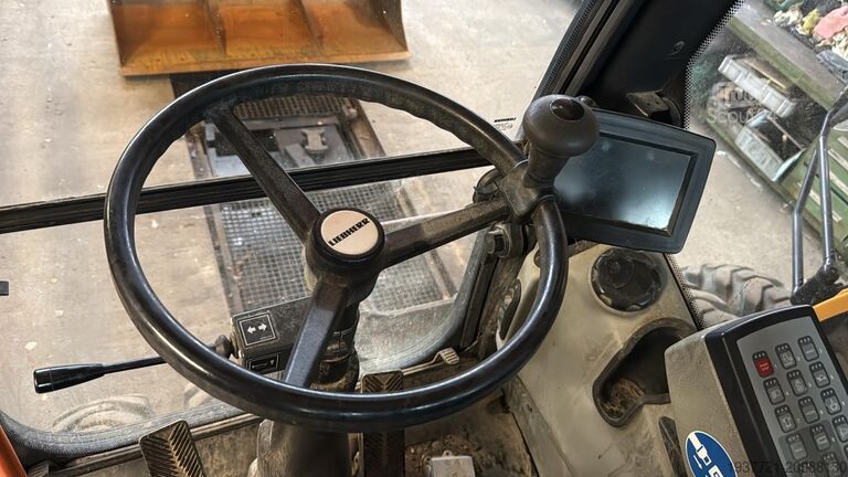 Kompakt Liebherr A918 Compact