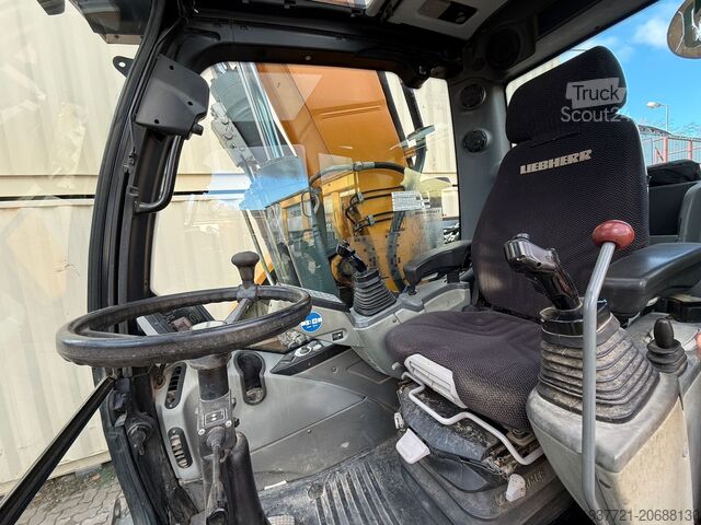 Compact Liebherr A918 Compact