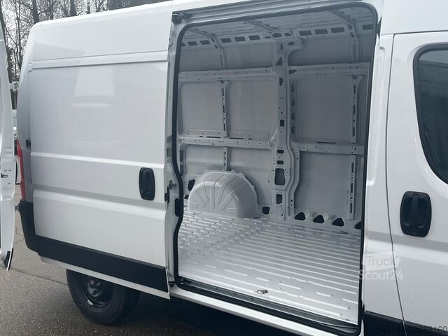 Minibus FIAT Ducato 35 L2H2 RüKa CarPlay Navi Allwetterreifen