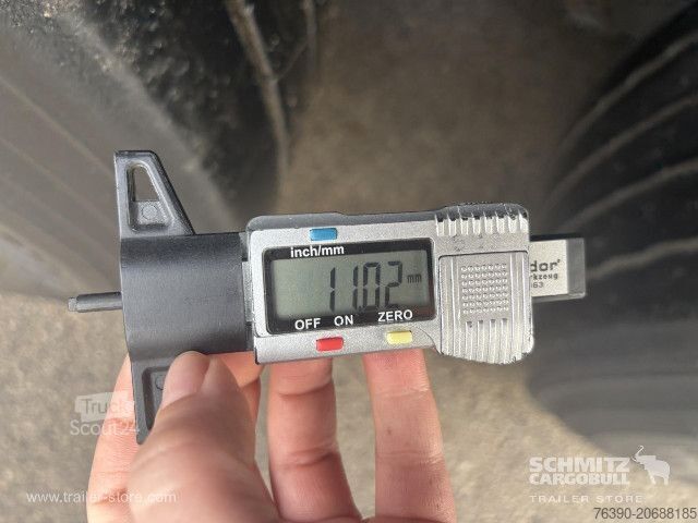 Avoin puoliperävaunu pressulla Schmitz Cargobull Semitrailer Curtainsider Standard