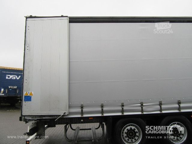 Avoin puoliperävaunu pressulla Schmitz Cargobull Curtainsider Standard Getränke