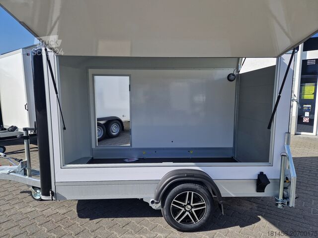 Araba römorku Cheval Liberté Roadster300 Seitenklappe Seitentür Leichtmetallräder Pullman 100 kmH