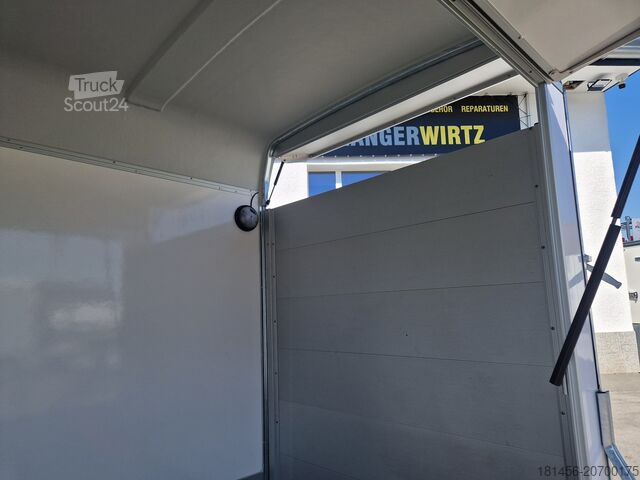 Araba römorku Cheval Liberté Roadster300 Seitenklappe Seitentür Leichtmetallräder Pullman 100 kmH