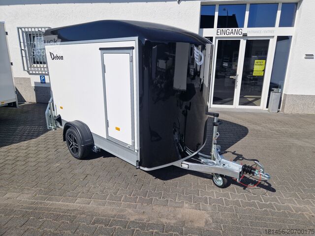 Araba römorku Cheval Liberté Roadster300 Seitenklappe Seitentür Leichtmetallräder Pullman 100 kmH