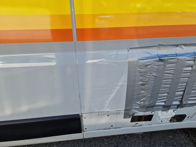 Caravan/camper Fiat Weinsberg Carabus 600 K | 4 Posti Letto | Completamente Attrezzato