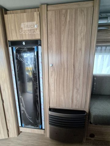 Caravana HYMER/ERIBA Eriba Feeling 515